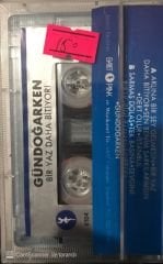 Gündoğarken Bir Yaz Daha Bitiyor KASET