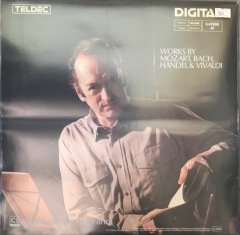 Classical Favorites By Nikolaus Harnoncourt LP
