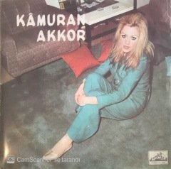 Kamuran Akkor Seviyor Sevmiyor 45lik
