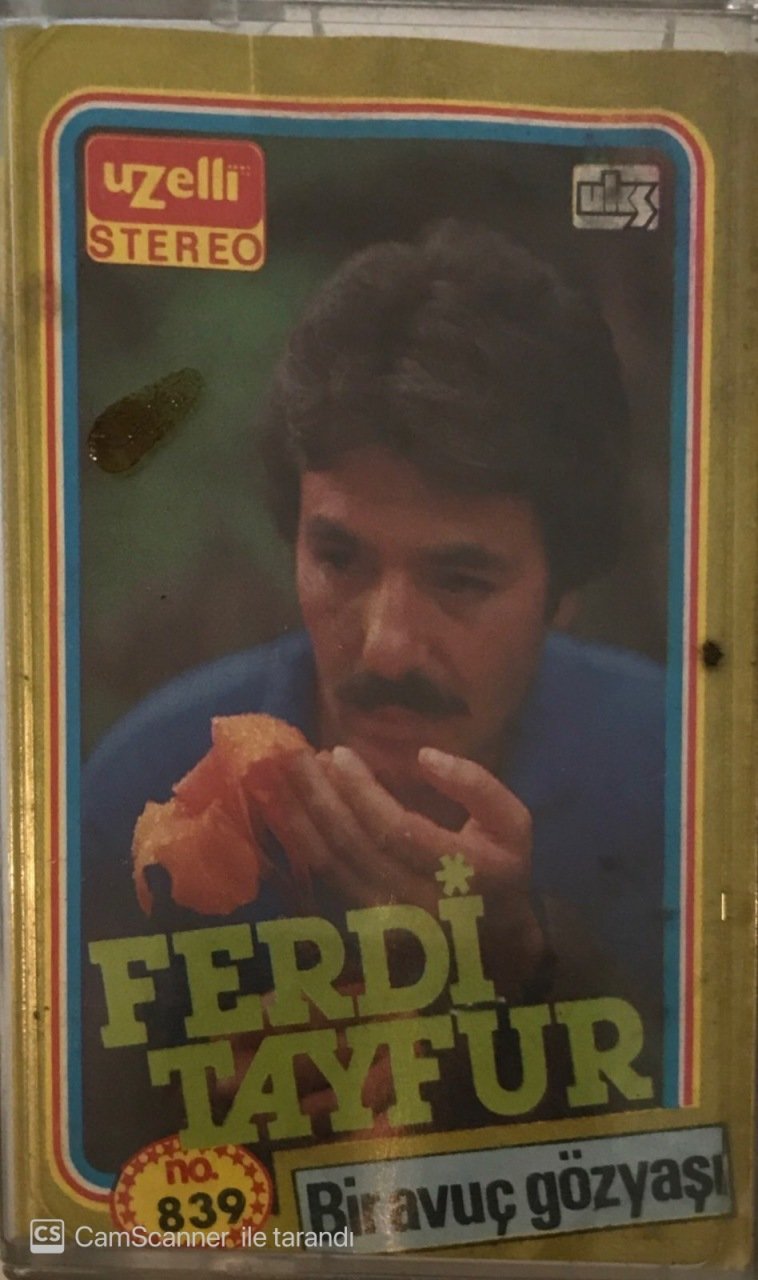 Ferdi Tayfur Bir Avuç Gözyaşı KASET
