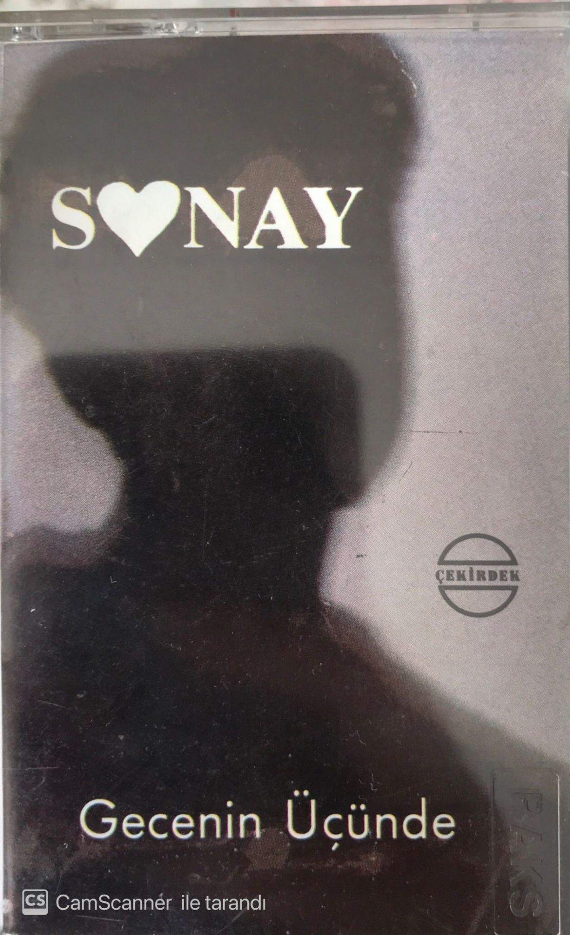 Sonay - Gecenin Üçünde KASET