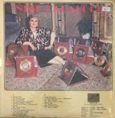 Neşe Karaböcek Çiçek Dağı LP