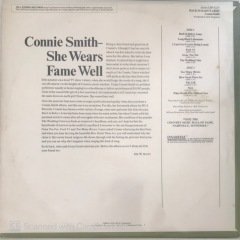 Connie Smith She Wears Fame Well LP