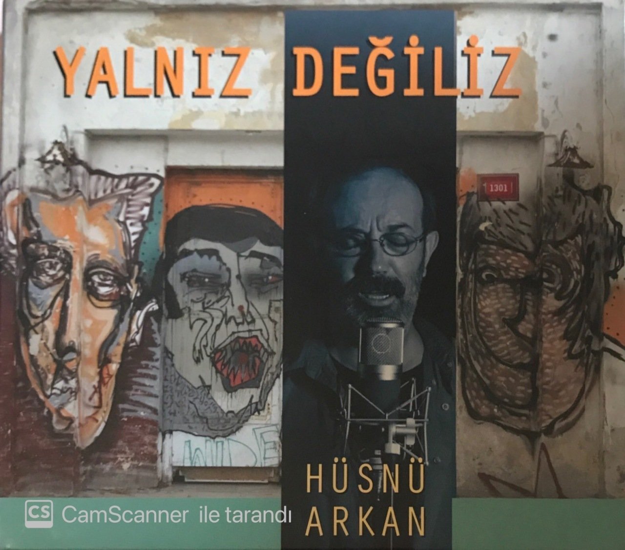 Hüsnü Arıkan Yalnız Değiliz CD