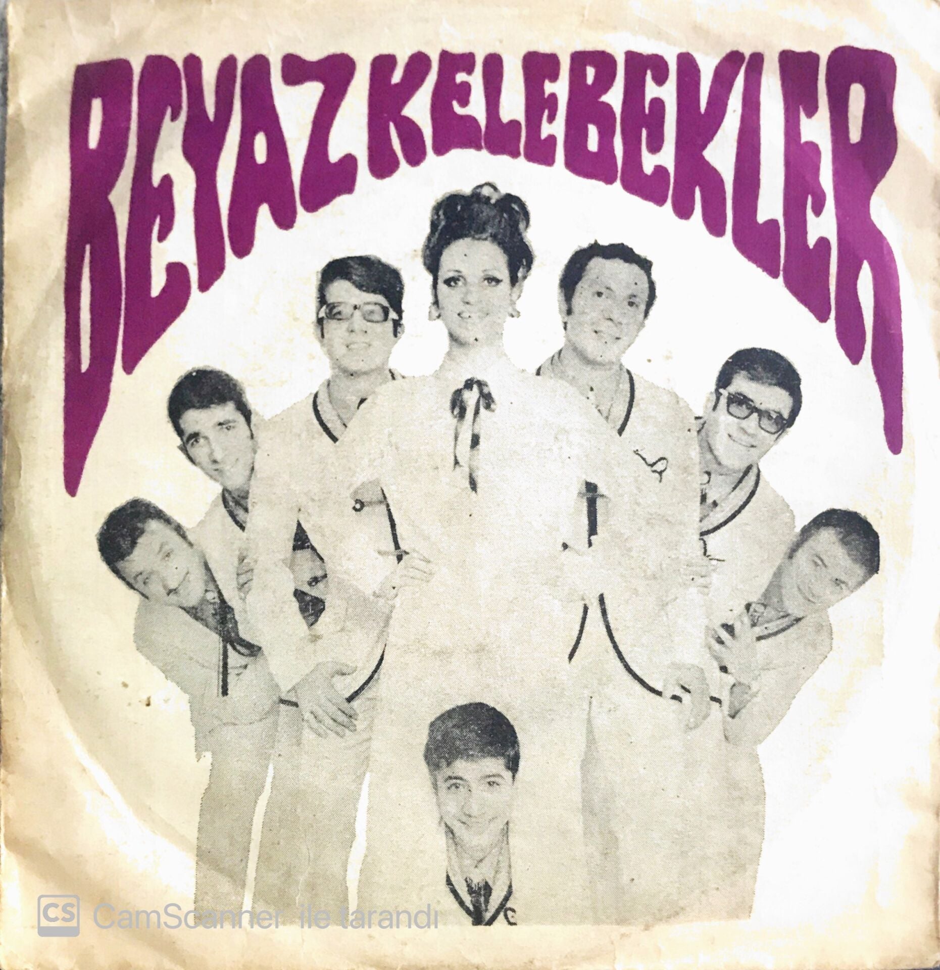 Beyaz Kelebekler - Yazık Değil Mi Aşkımıza/Uykuda Mısın Sevgilim - 45'lik