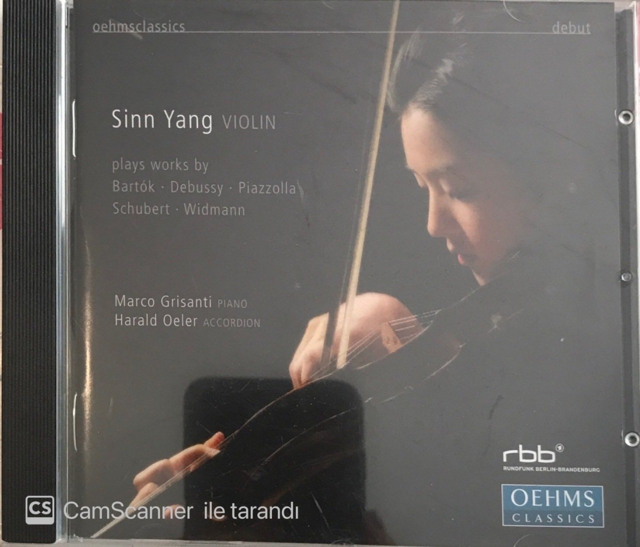 Sinn Yang Plays Works By Bartok Debussy Piazzolla Schubert Widmann CD