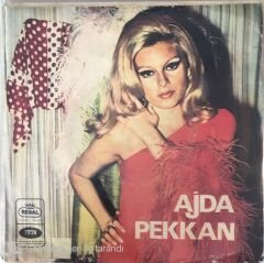 Ajda Pekkan Dünya Dönüyor 45lik