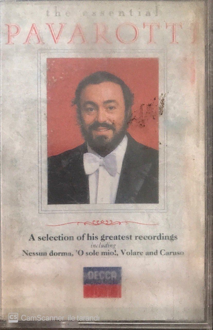 Pavarotti The Essential KASET