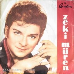 Zeki Müren : Aşkın Kanunu - Ömrümce Adım Adım - Kapat Şu Pencereni/Arım Balım Peteğim - Aşktan Da Üstün-Gökyüzünde Yalnız Gezen Yıldızlar - 45'lik