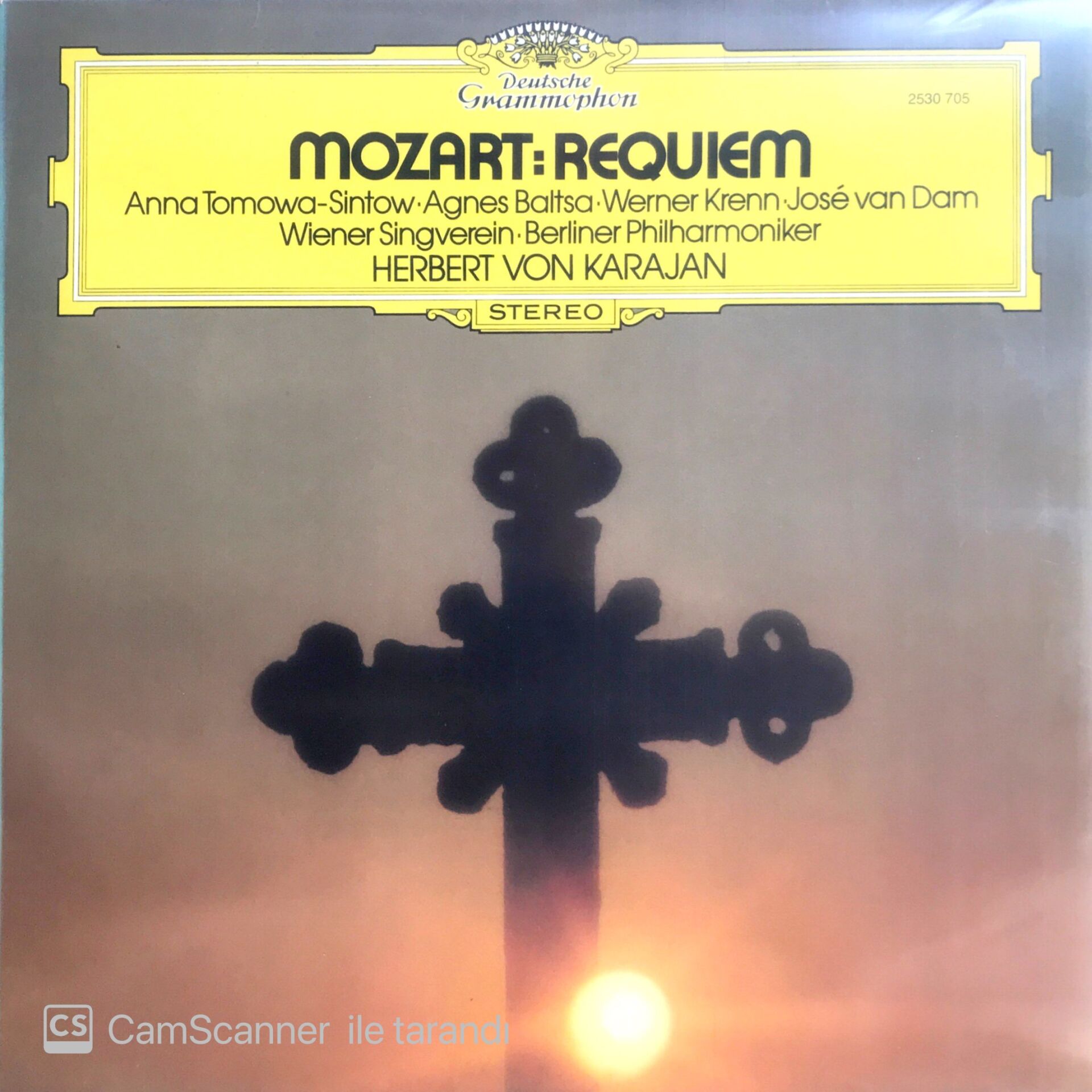 Mozart - Requiem / Karajan LP