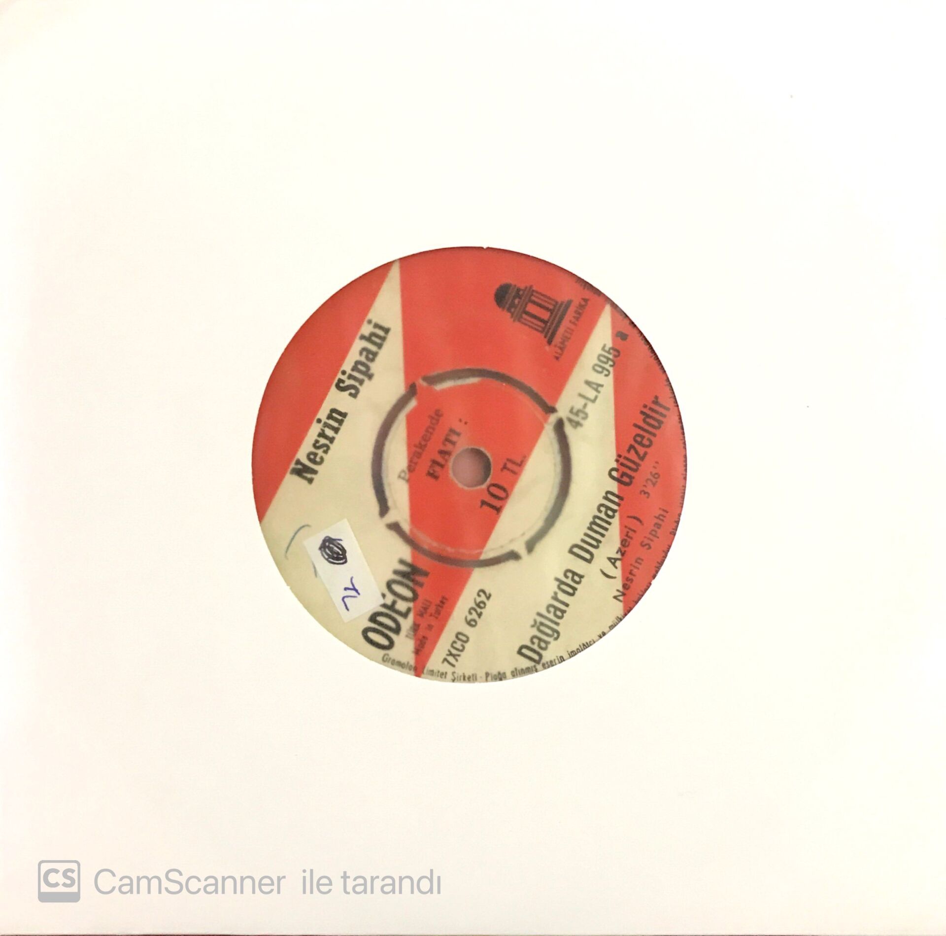 Nesrin Sipahi - Dağlarda Duman Güzeldir 45lik