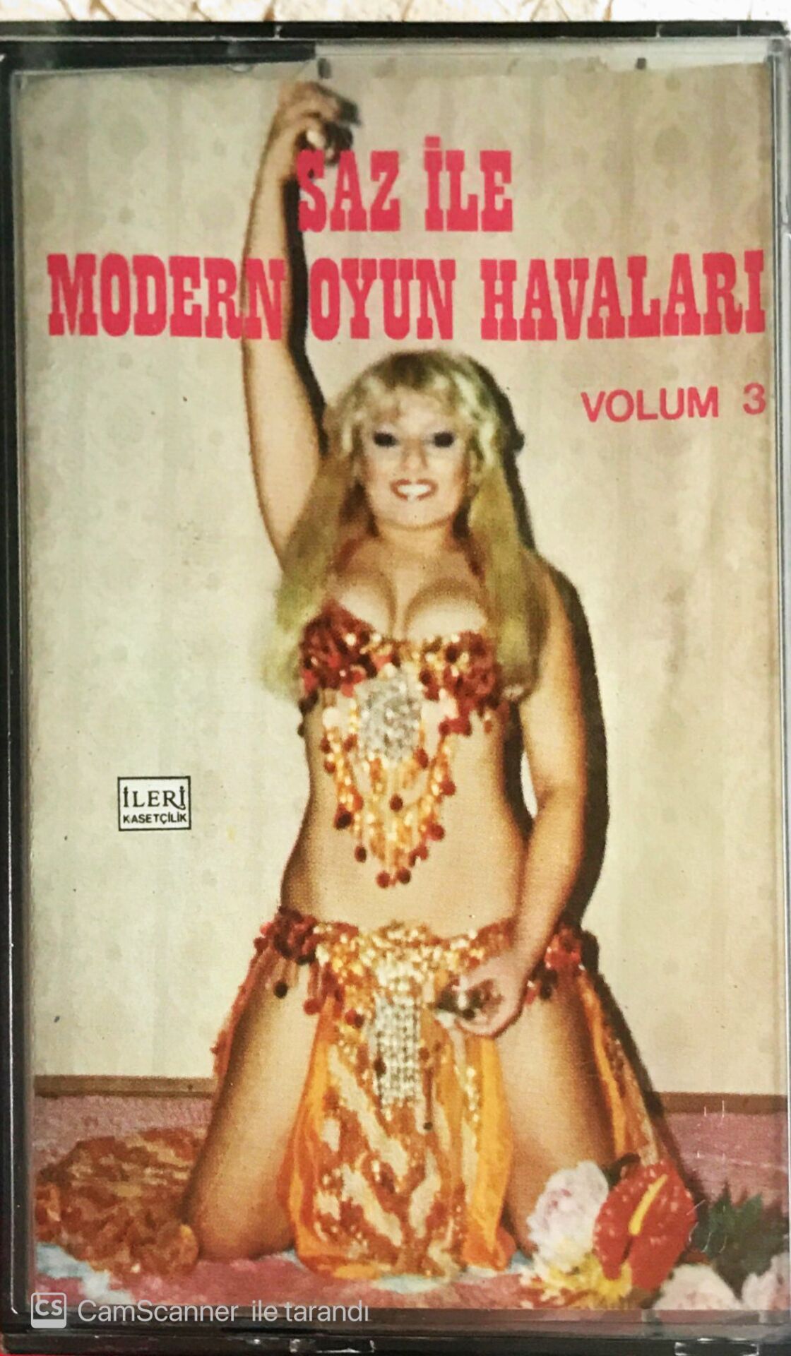 Saz İle Modern Oyun Havaları Volüm 3 - KASET