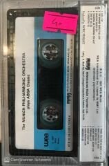 The Munich Philharmonic Orchestra Plays ABBA Classic KASET