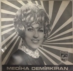 Mediha Demirkıran Maziyi Düşündüm De Yoruldum 45lik