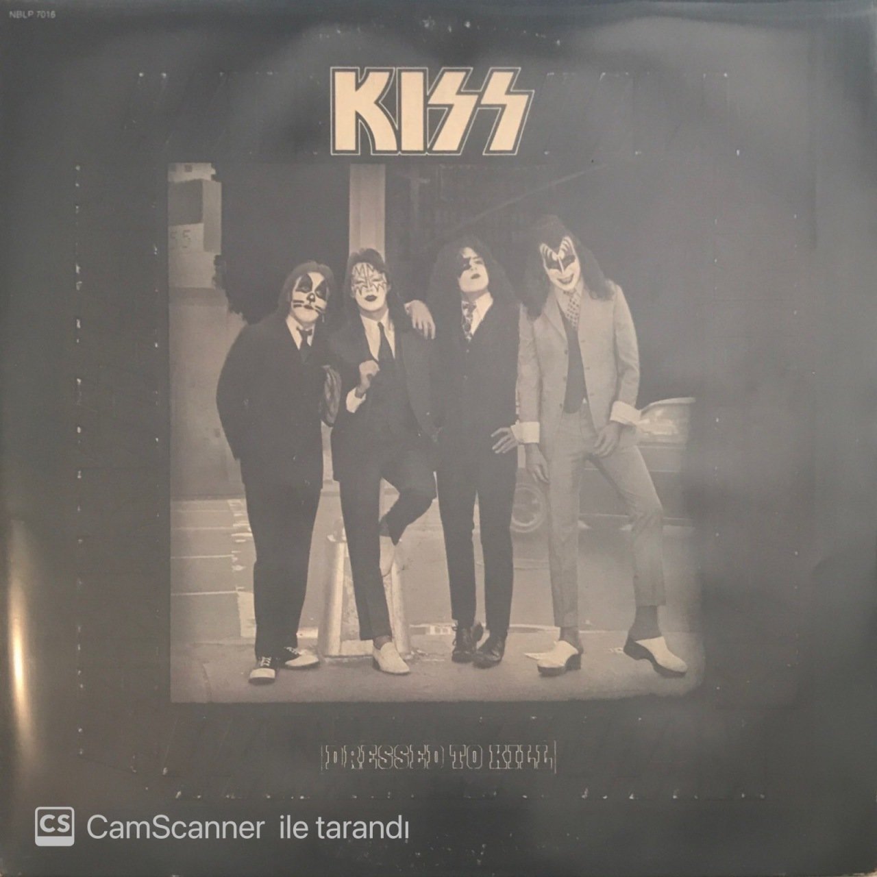 Kiss Dressed To Kill LP