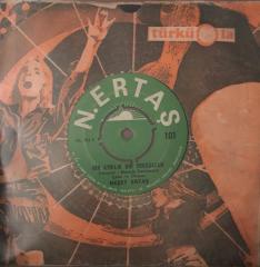 Neşet Ertaş Bir Ayrılık Bir Yoksulluk 45lik