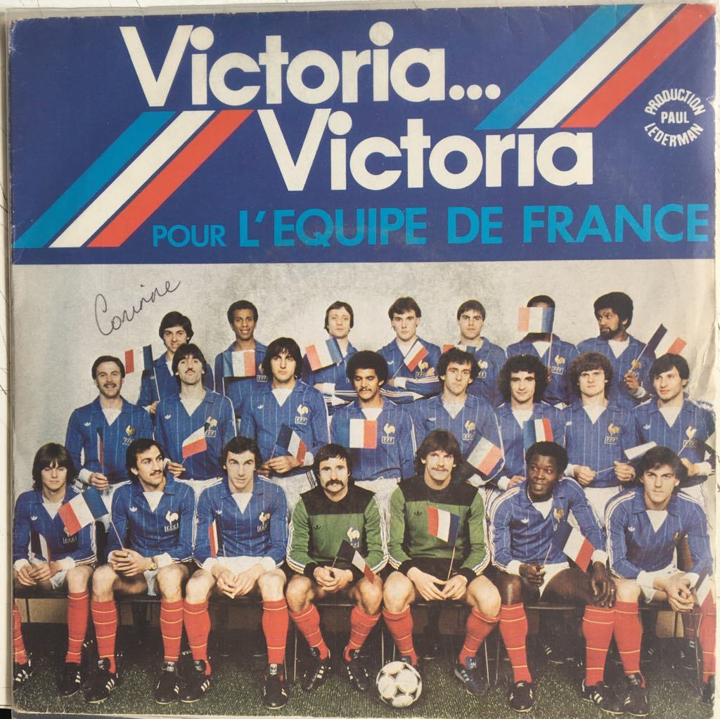 Les Seniors ‎Victoria... Victoria Pour L'Equipe De France
