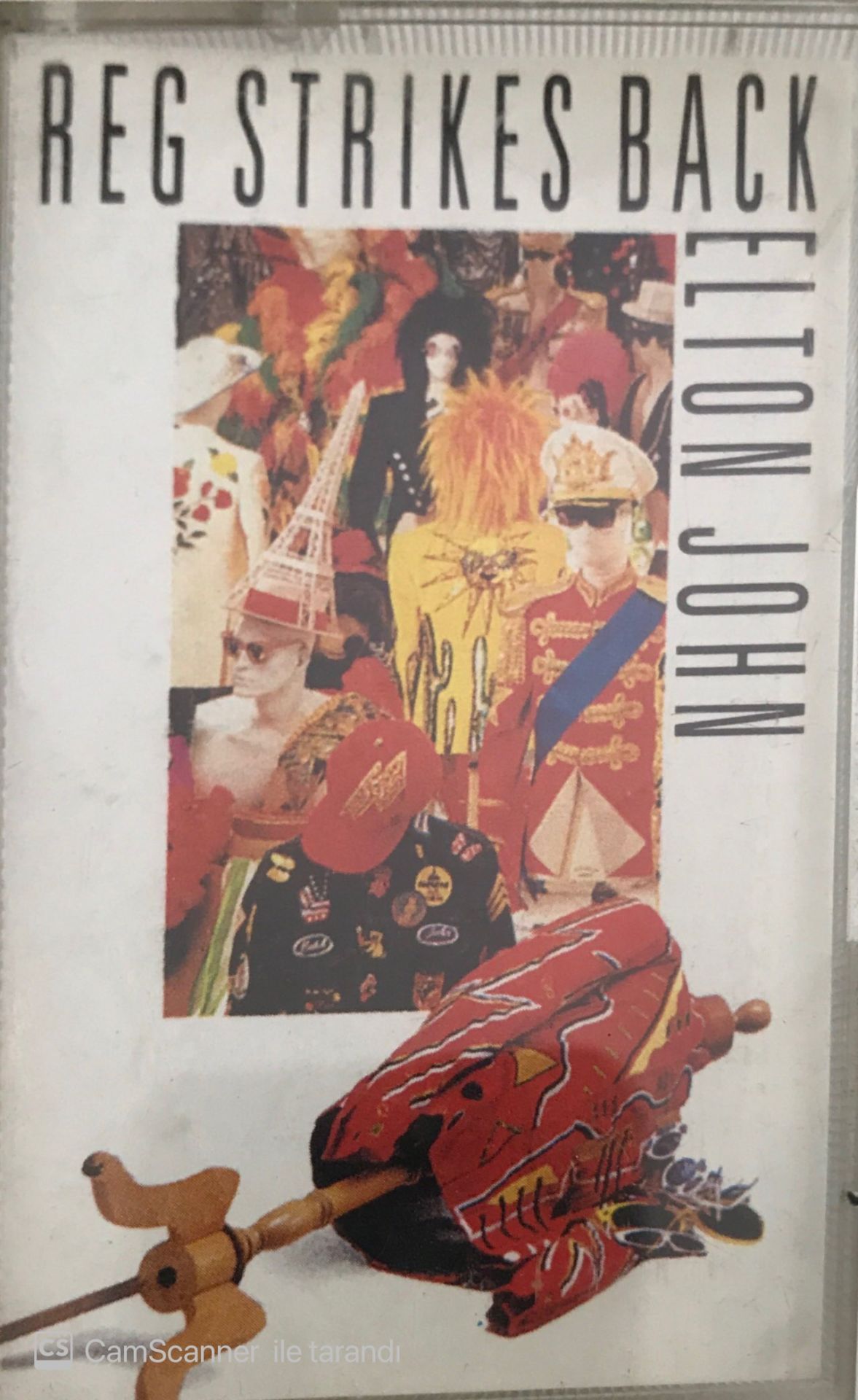 Elton Joh Reg Strikes Back KASET