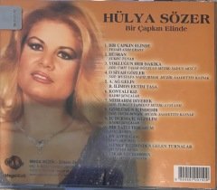 Hülya Sözer Bir Çapkın Elinde CD