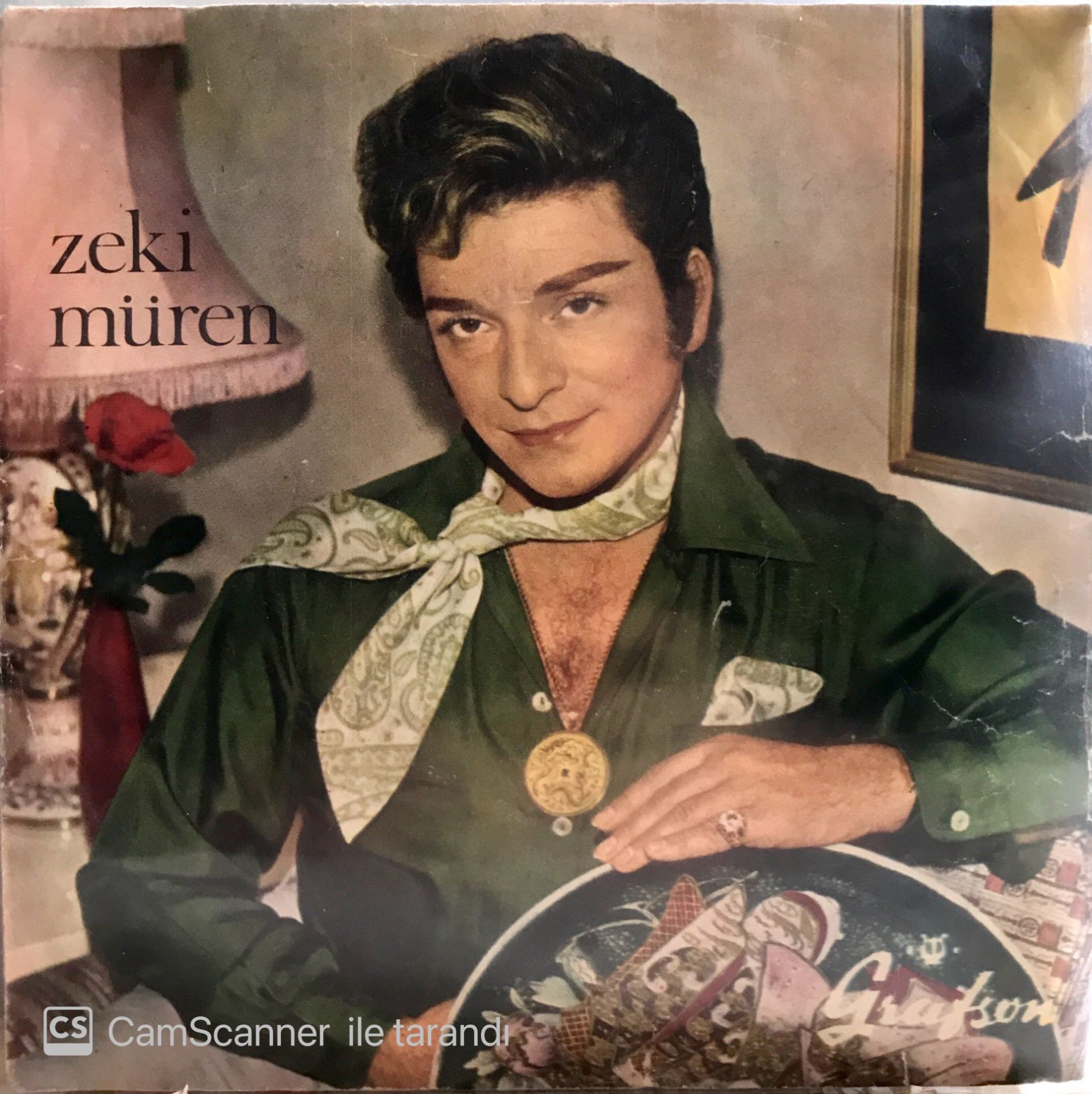 Zeki Müren Eller Ne Derse Desin 45lik