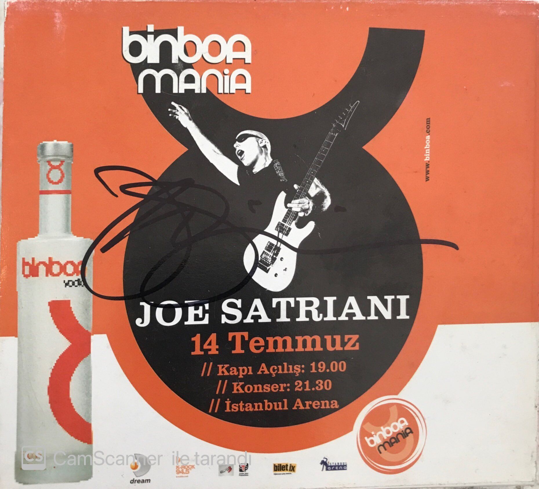 Joe Satriani - Flying In A Blue Dream Orijinal İmzalı CD