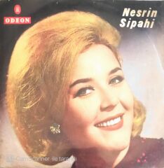 Nesrin Sipahi - Son Yaprak/Hayat Tatlı Bir Rüya - 45'lik