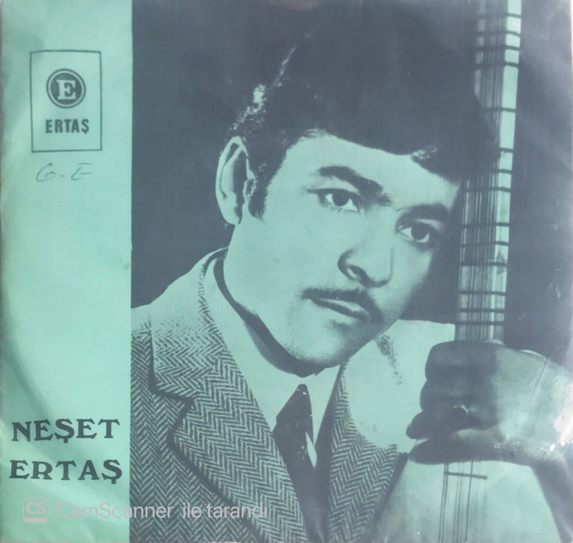 Neşet Ertaş - Uykuda Mısın Sevgili Yarim/Yarden Ayrı Düşeli Geçmiyo Günler - 45'lik