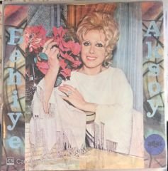 Behiye Aksoy Sevmekten Kim Usanır 45lik