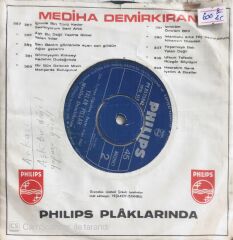 Mediha Demirkıran - Aşk Bu Değil Yapma Güzel/Yalan Yıllar - 45'lik