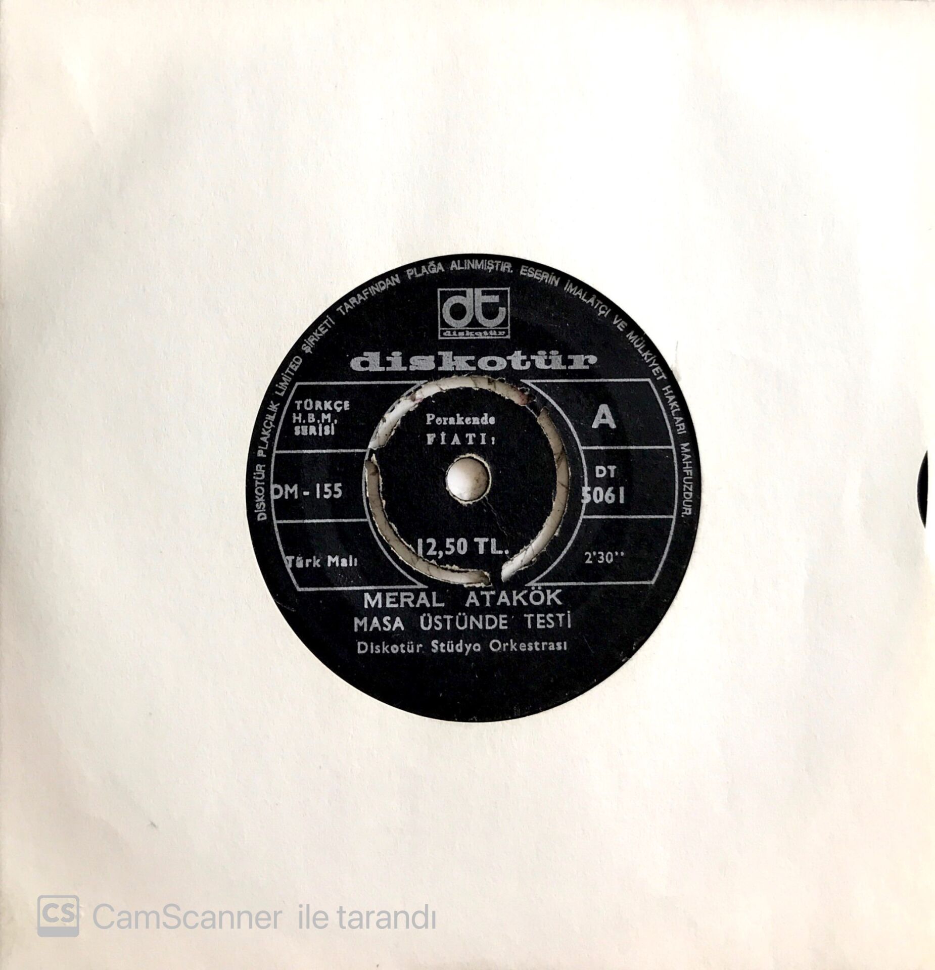 Meral Atakök / Masa Üstünde Testi