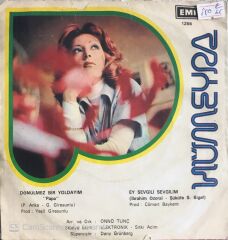 Hümeyra - Ey Sevgili Sevgilim/Dönülmez Bir Yoldayım - 45'lik