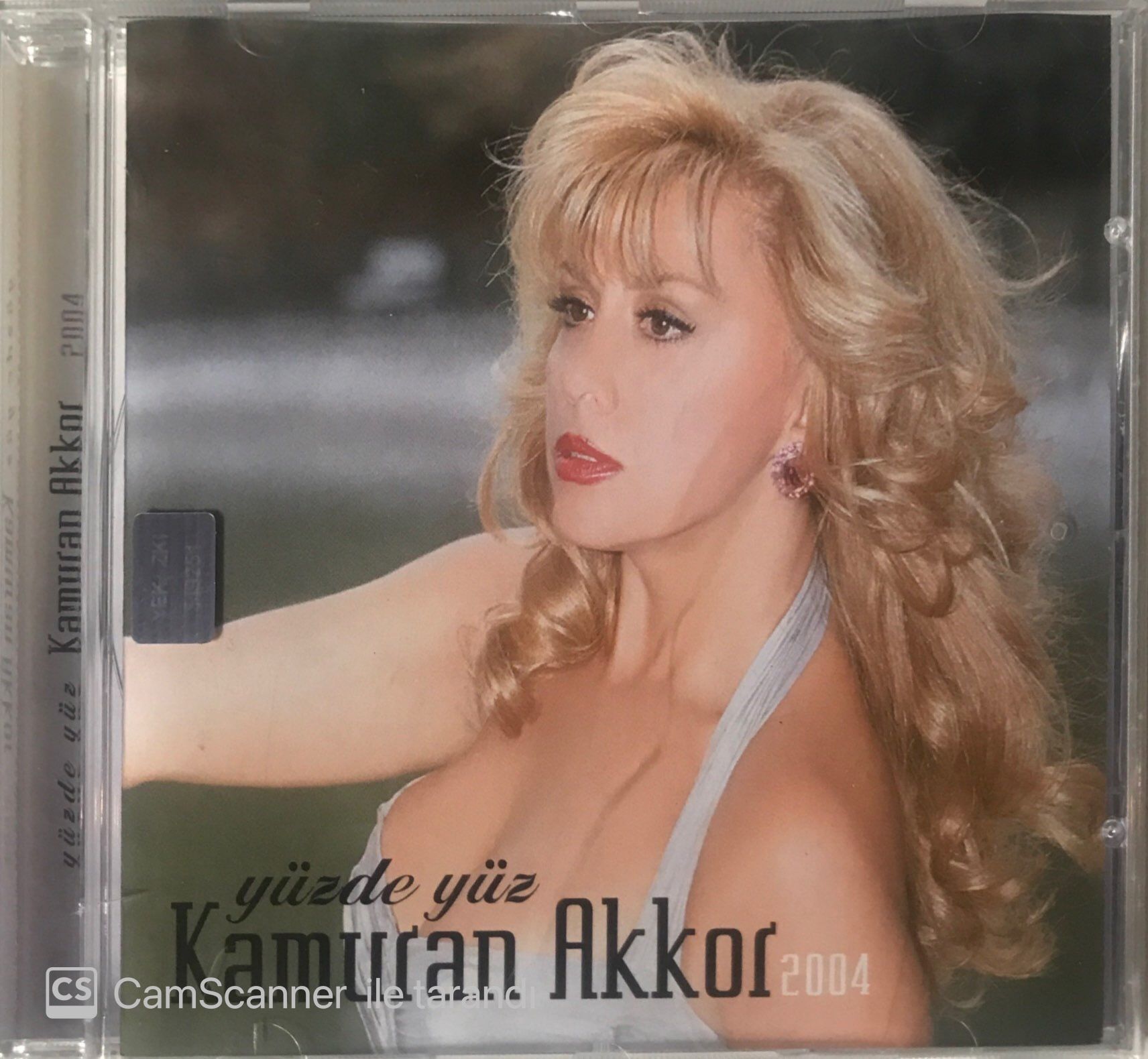 Kamuran Akkor Yüzde Yüz 2004 CD