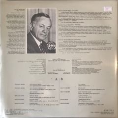Devlet Klasik Türk Müziği Korosu Şef: Prof. Dr. Nevzad Atlığ - III.Selim, Dellal-Zade, Hacı Faik Bey, Zekai Dede, Dede Efendi LP