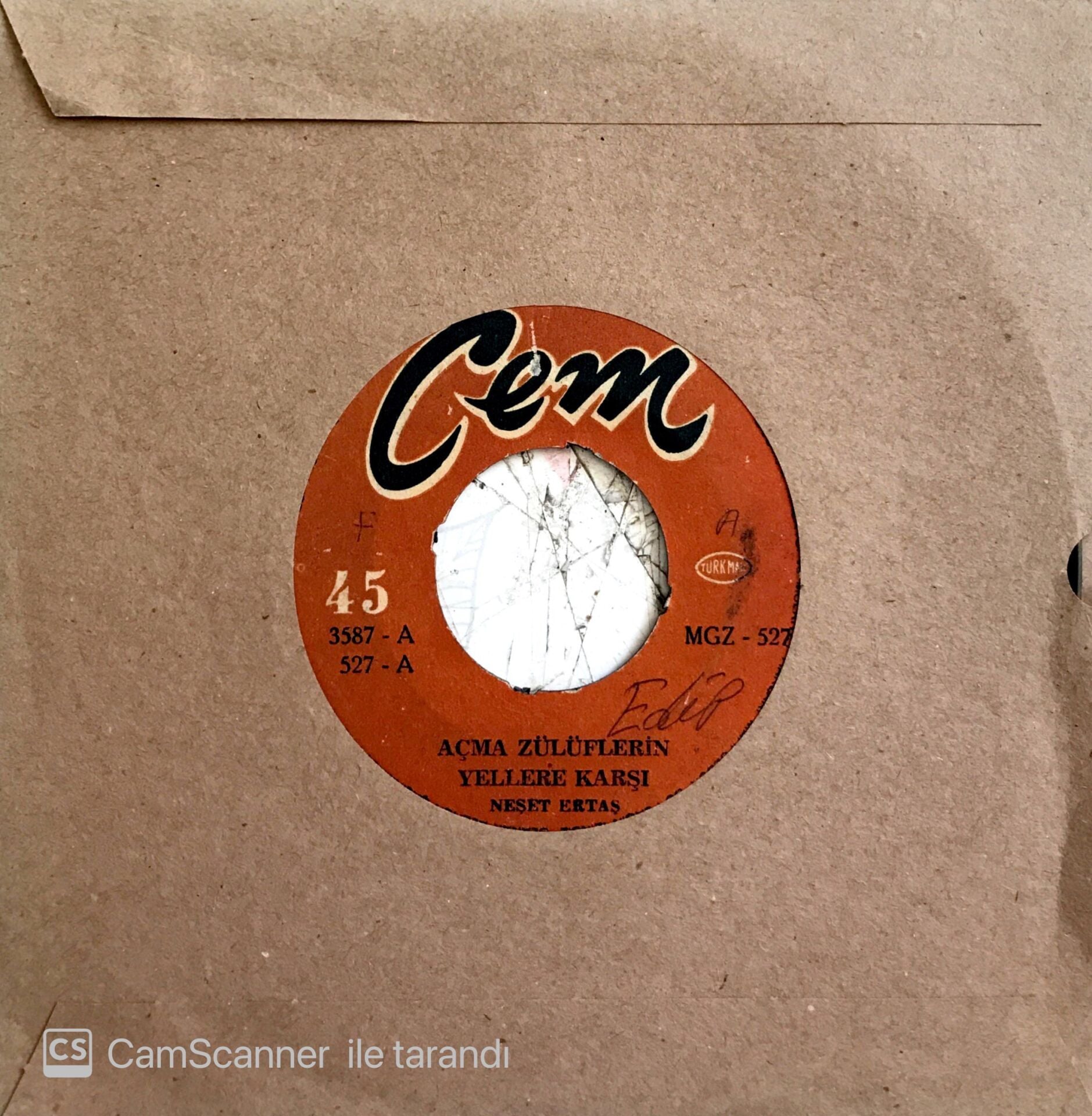 Neşet Ertaş / Açma Zülüflerin Yellere Karşı 45'lik