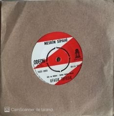 Nesrin Sipahi - Ufacık Tefecik 45lik