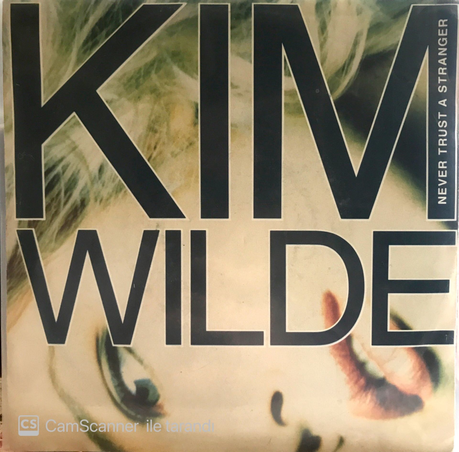 Kim Wilde - Never Trust a Stranger 45lik