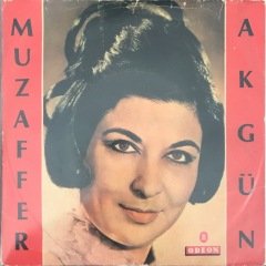 Muzaffer Akgün Uykuda mısın Sevgili Yarim 45 lik