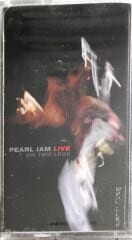 Pearl Jam - Live On Two Legs - KASET