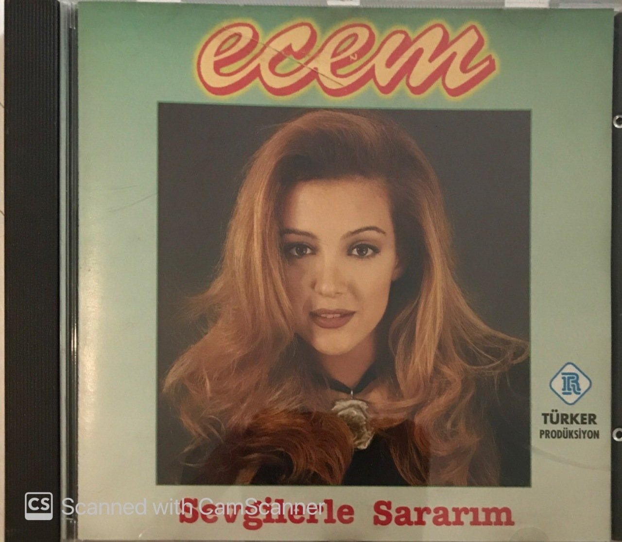 Ecem Sevgilerle Sararım CD