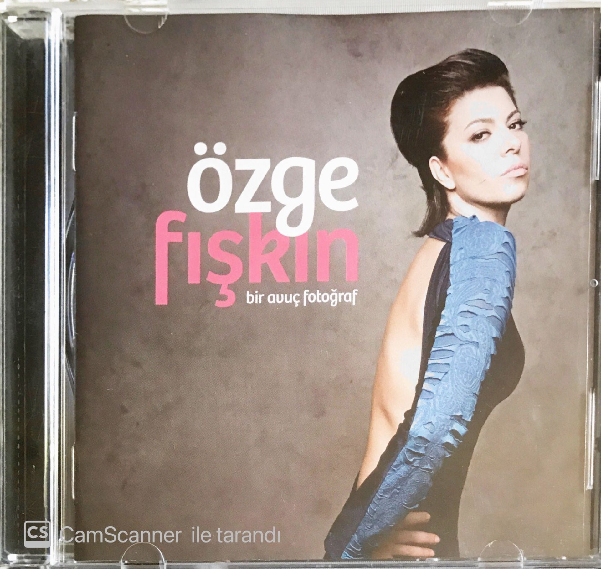 Özge Fışkın - Bir Avuç Fotoğraf - CD