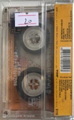 Suzanne Vega 99.9 KASET