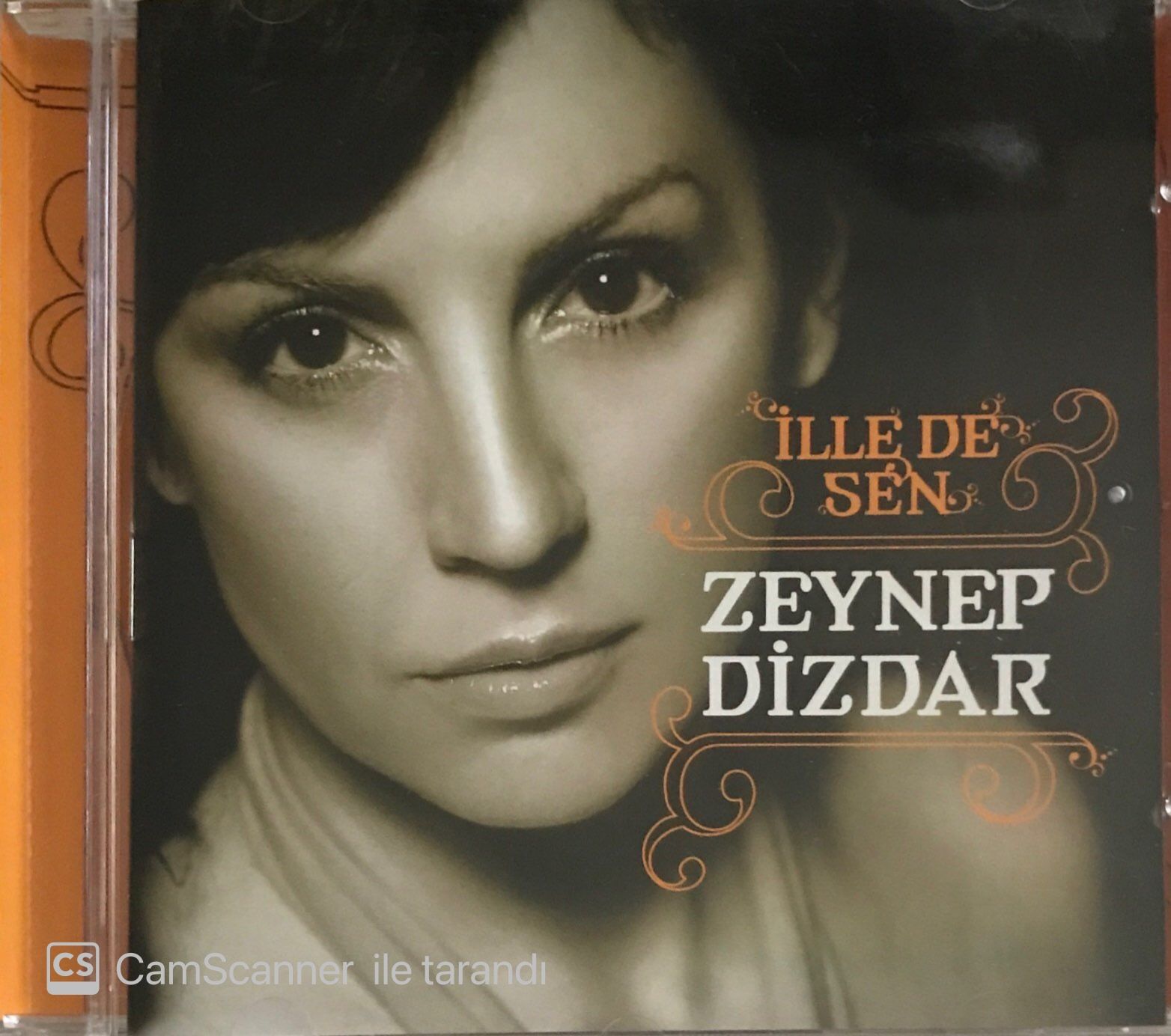 Zeynep Dizdar İlle De Sen CD