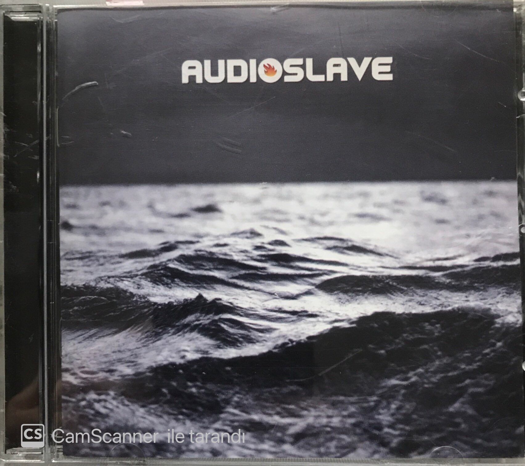 Audioslave  - Out Of Exile  CD