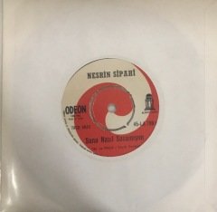 Nesrin Sipahi Akşam Saatlerinde 45lik