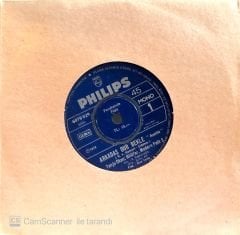 Tanju Okan, Nilüfer, Modern Folk 3 / Arkadaş Dur Bekle 45 lik