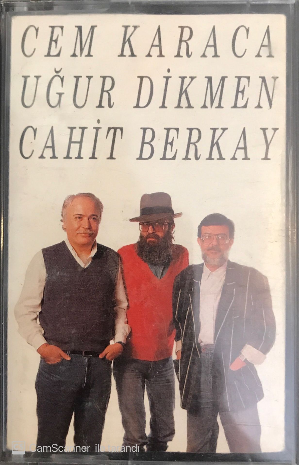 Cem Karaca , Uğur Dikmen , Cahit Berkay -  Yiyin Efendiler KASET