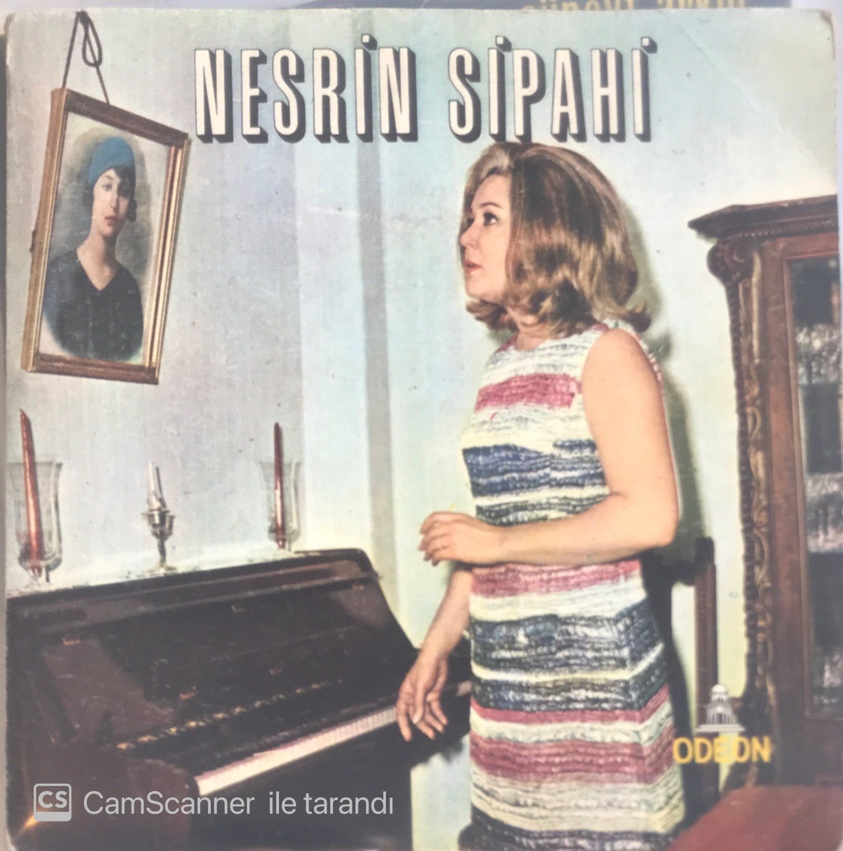 Nesrin Sipahi - Neredesin Anneciğim 45lik