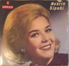 Nesrin Sipahi - Bir Kere Bakanlar 45lik