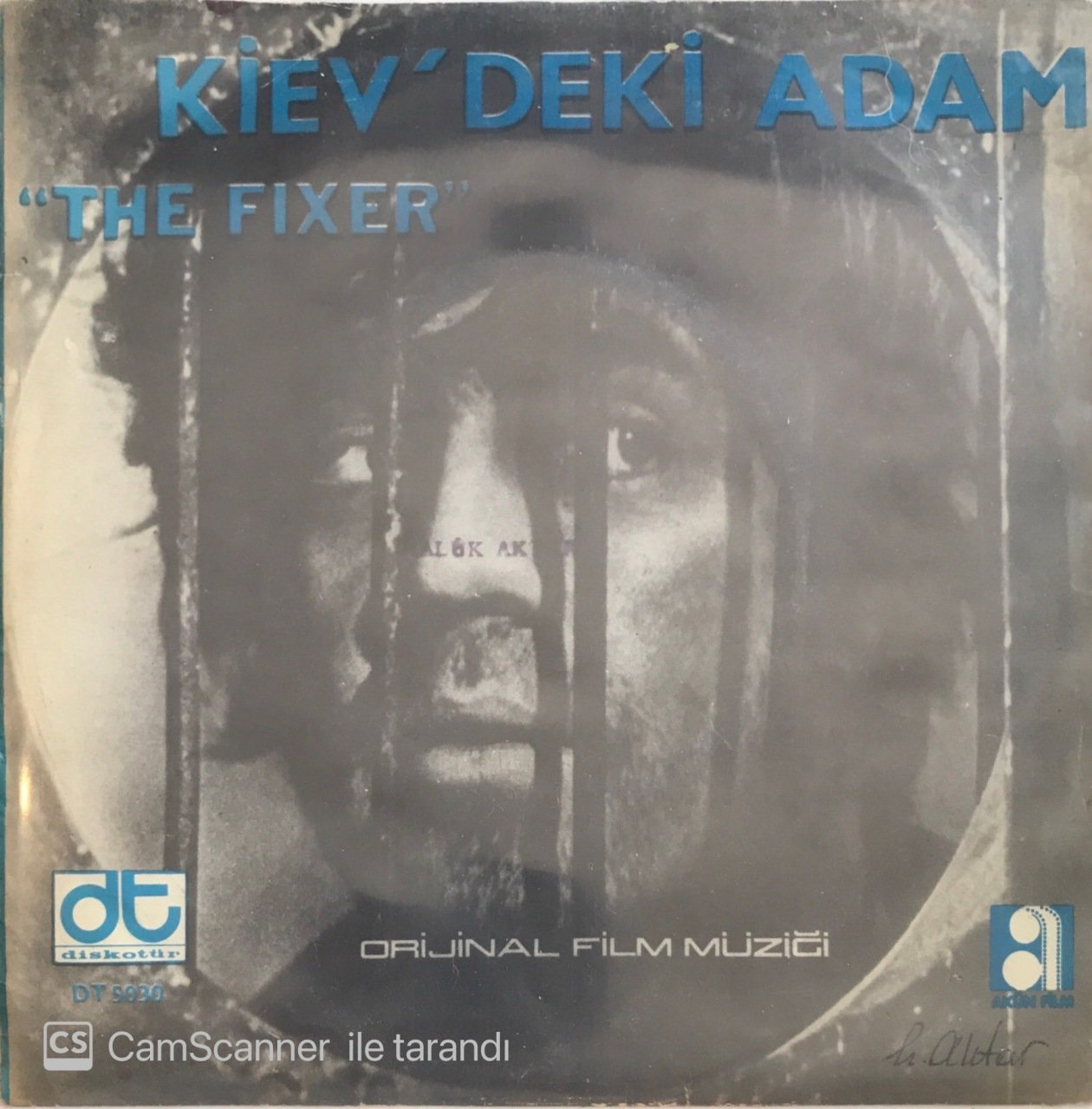 Orijinal Film Müziği Kiev'deki Adam ve 5 Kişilik Ordu 45lik
