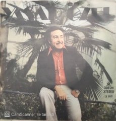 Yaşar Özel Gülünce Gözlerinin İçi Gülüyor 45lik